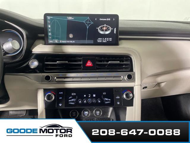Used 2024 Genesis G70 2.5T AWD/4WD image 15