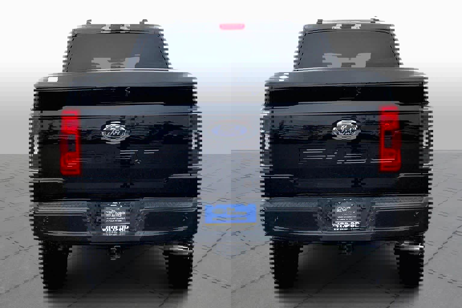 Certified 2021 Ford F150 XLT w/ Equipment Group 302A High image 4