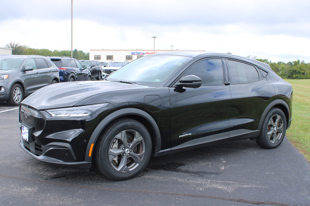 Certified 2023 Ford Mustang Mach-E Select AWD/4WD image 3