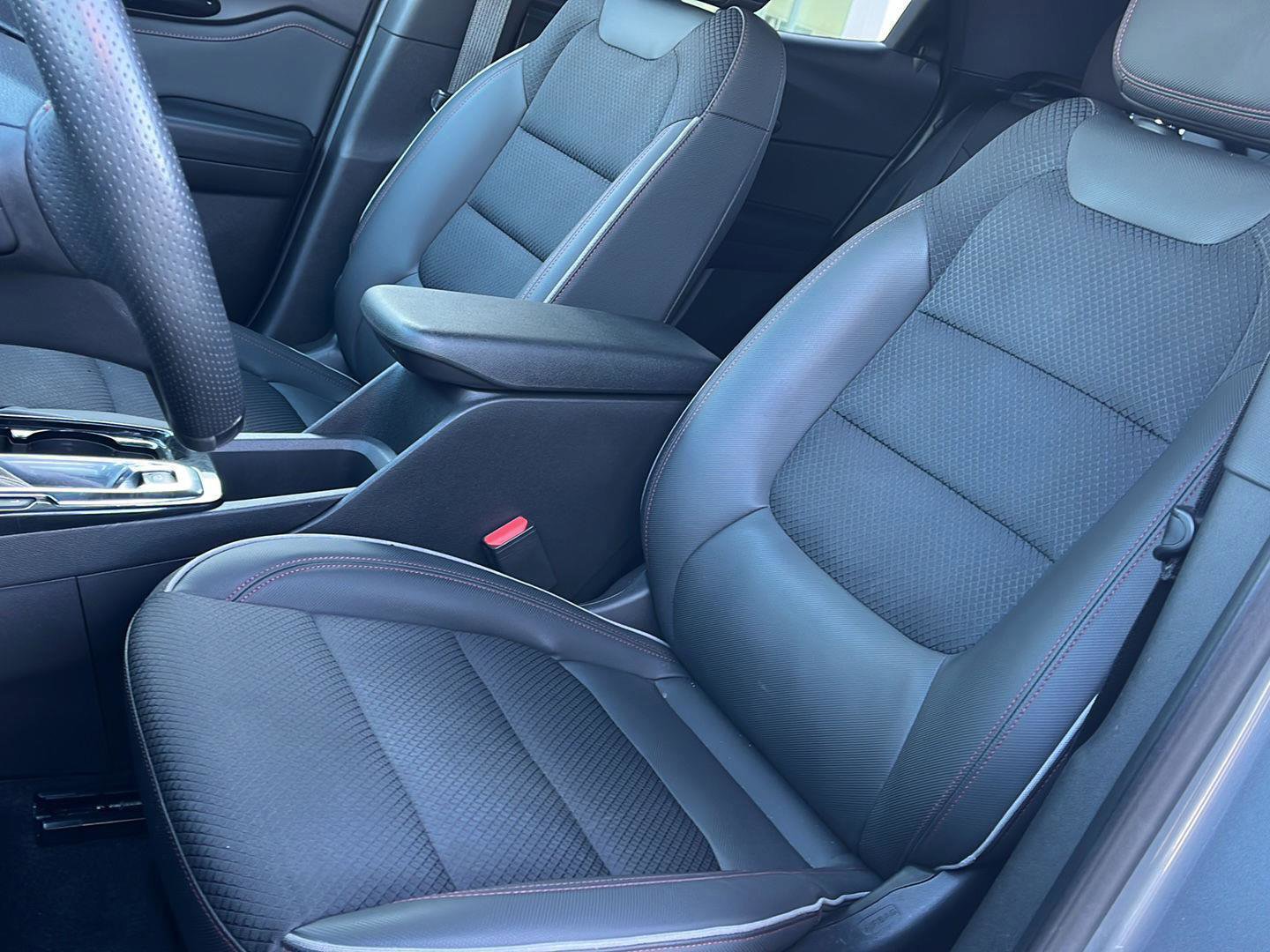 Used 2023 Chevrolet TrailBlazer RS image 12