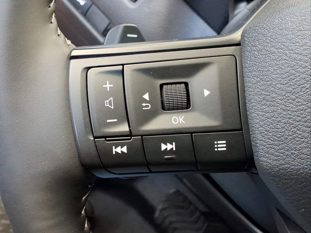 Used 2026 Nissan Rogue SV w/ Cold Weather Package AWD/4WD image 14