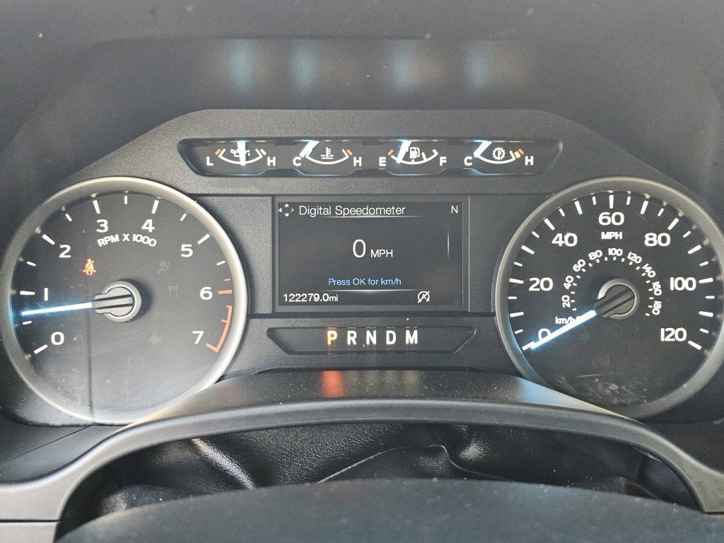 Certified 2020 Ford F150 XLT w/ Equipment Group 302A Luxury image 30