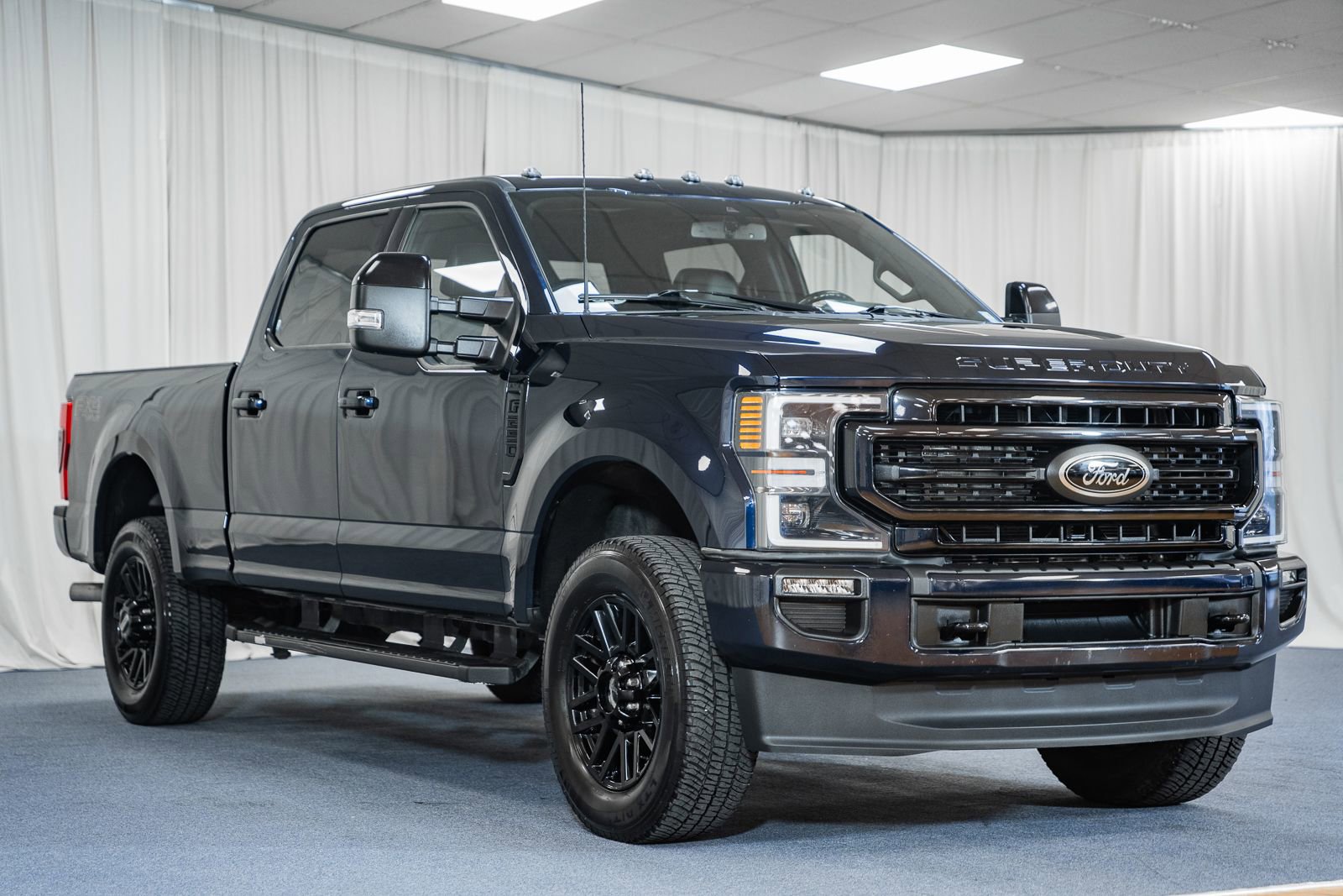 Certified 2022 Ford F250 Lariat w/ Black Appearance Pkg