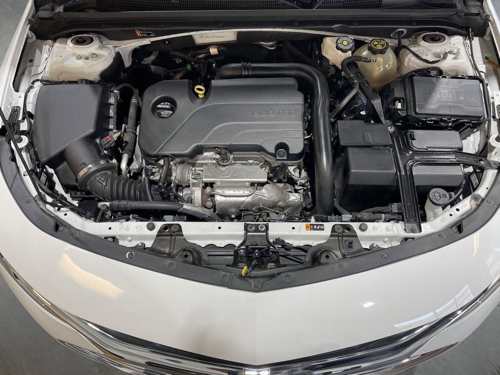 Used 2024 Chevrolet Malibu LT FWD image 34
