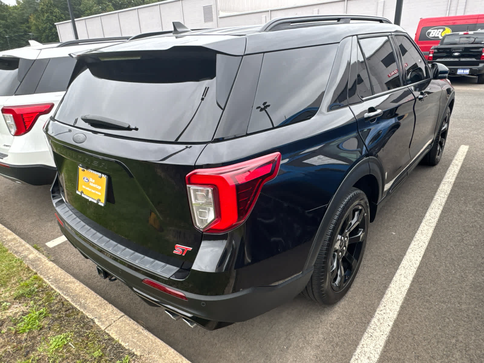 Certified 2023 Ford Explorer ST w/ Equipment Group 401A AWD/4WD image 14