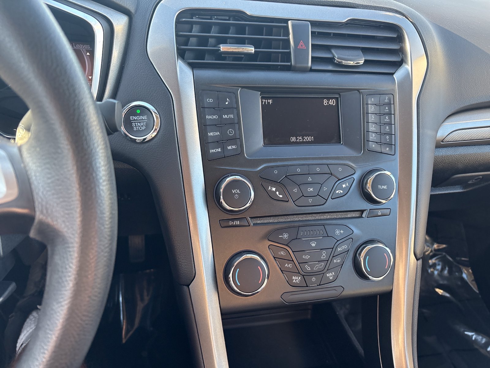 Certified 2018 Ford Fusion S FWD image 21