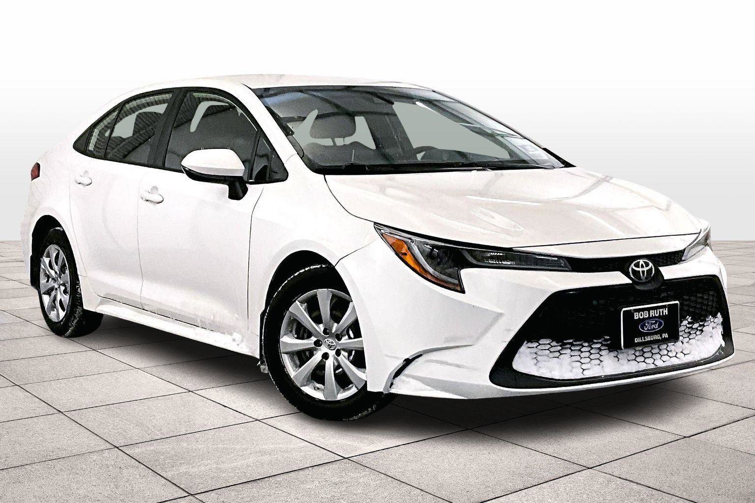 Used 2020 Toyota Corolla LE image 2