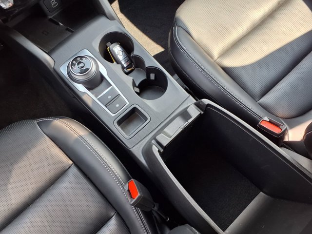 Certified 2024 Ford Escape Platinum AWD/4WD image 15