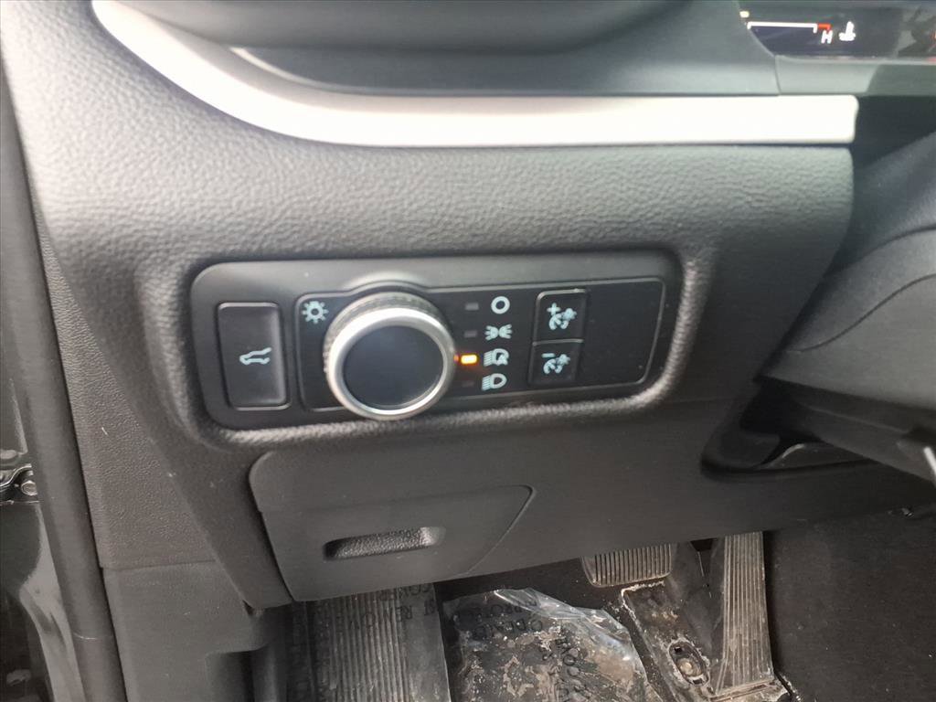 Certified 2023 Ford Explorer XLT image 38