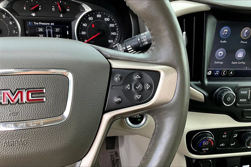 Used 2018 GMC Terrain Denali w/ Comfort Package AWD/4WD image 14