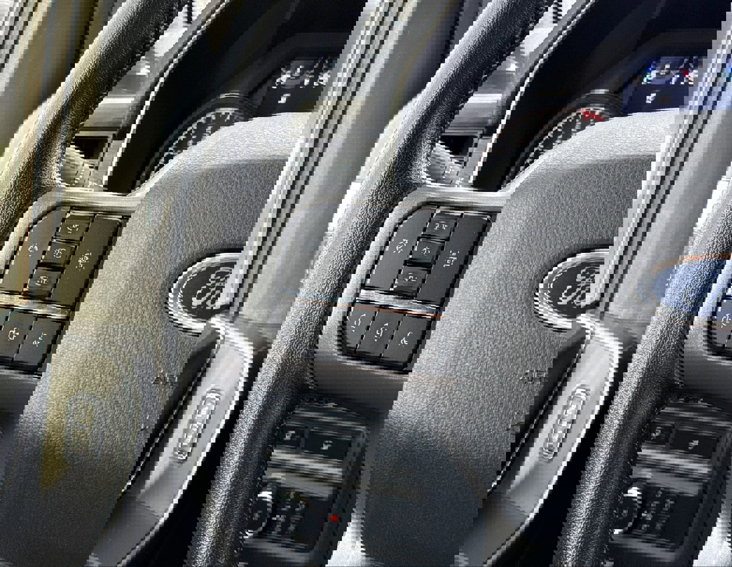 Certified 2022 Ford F150 XLT w/ Equipment Group 302A High image 20