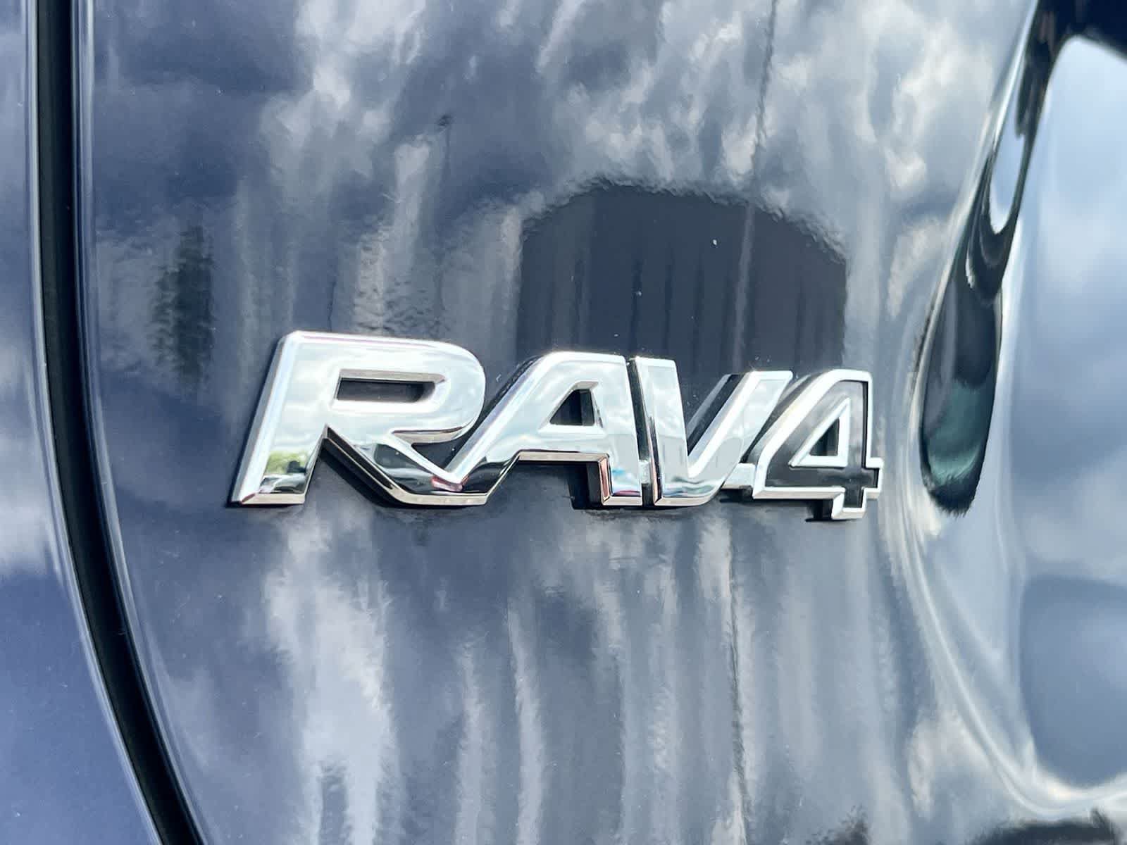 Used 2024 Toyota RAV4 Limited w/ Weather Package AWD/4WD image 13