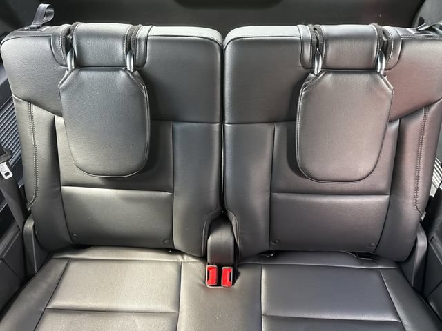 Certified 2020 Ford Explorer XLT w/ Equipment Group 202A AWD/4WD image 31