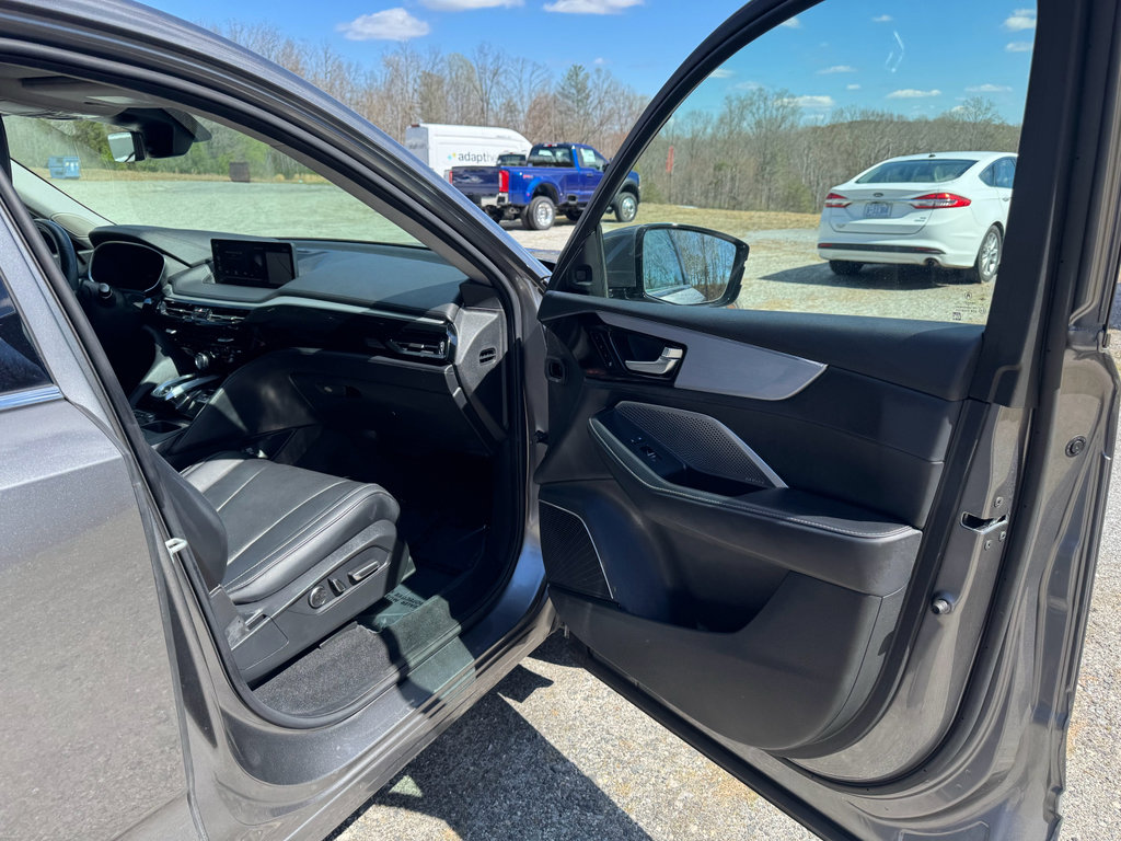 Used 2023 Acura MDX w/Technology Package image 15