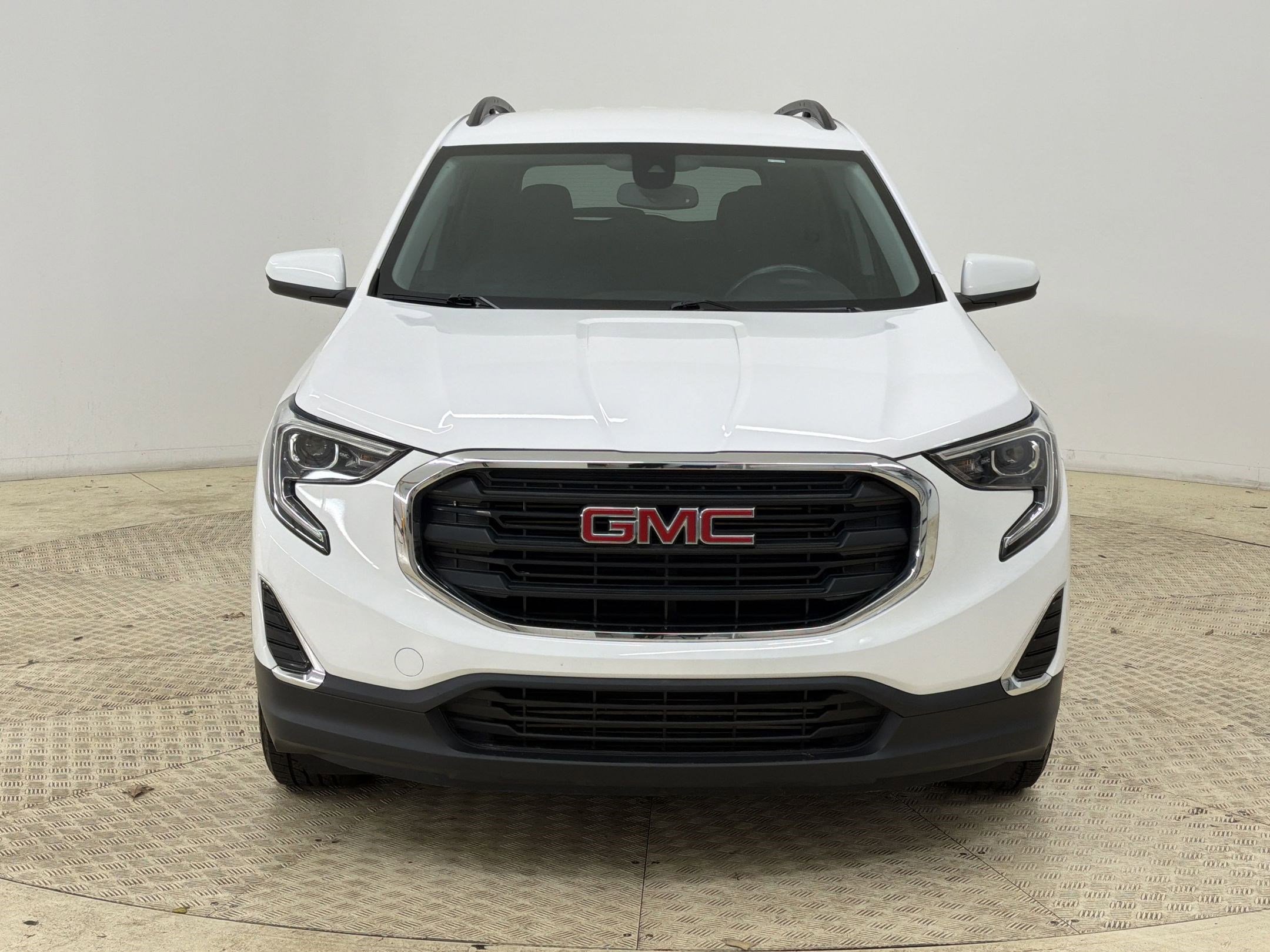 Used 2021 GMC Terrain SLE w/ Driver Convenience Package FWD image 6