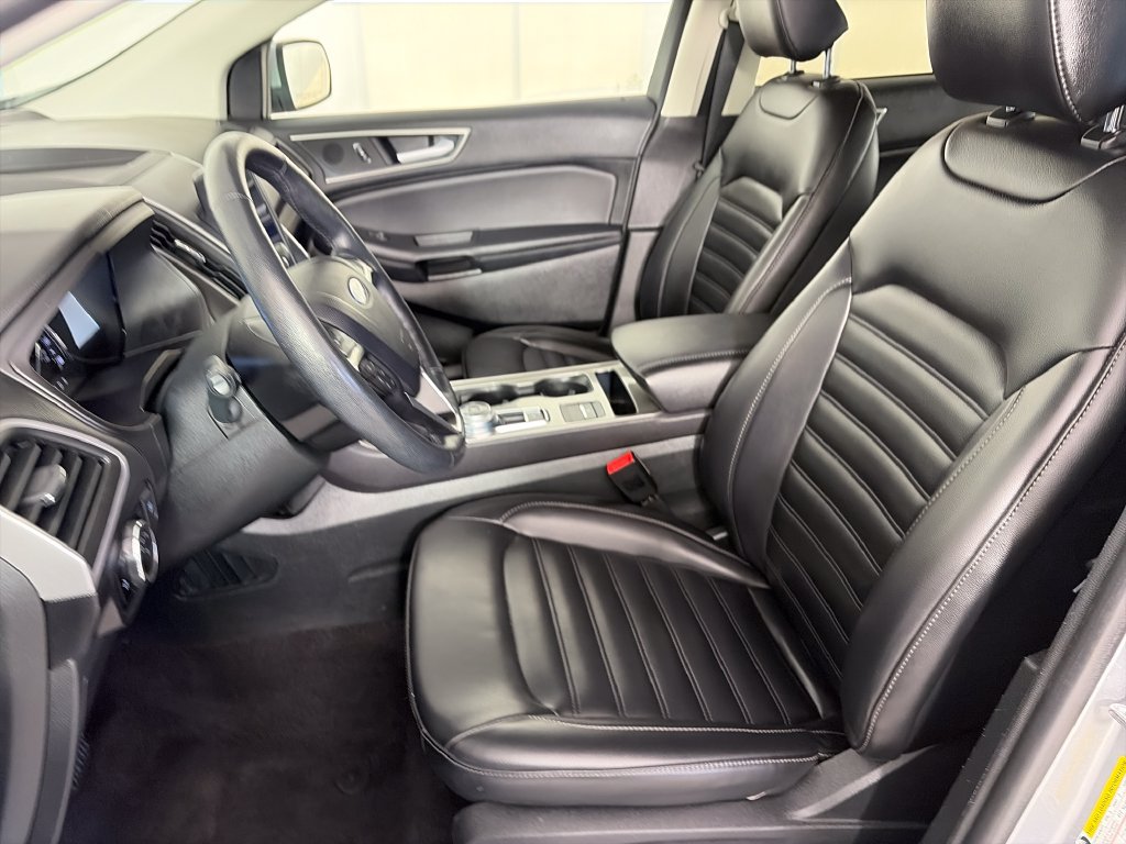 Certified 2024 Ford Edge SEL AWD/4WD image 11