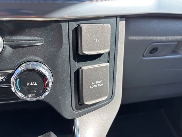 Certified 2025 Ford F150 Lariat w/ Equipment Group 501A Mid image 30