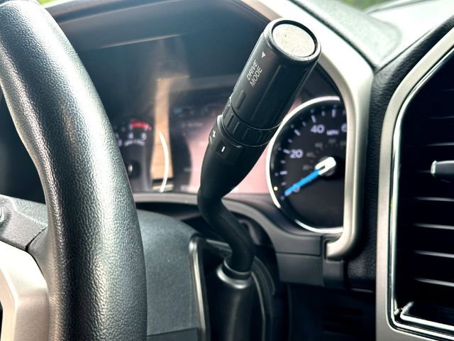 Certified 2022 Ford F350 Lariat w/ Lariat Ultimate Package AWD/4WD image 17