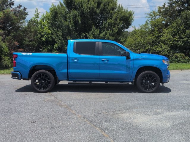 Used 2025 Chevrolet Silverado 1500 RST w/ Convenience Package II AWD/4WD image 3