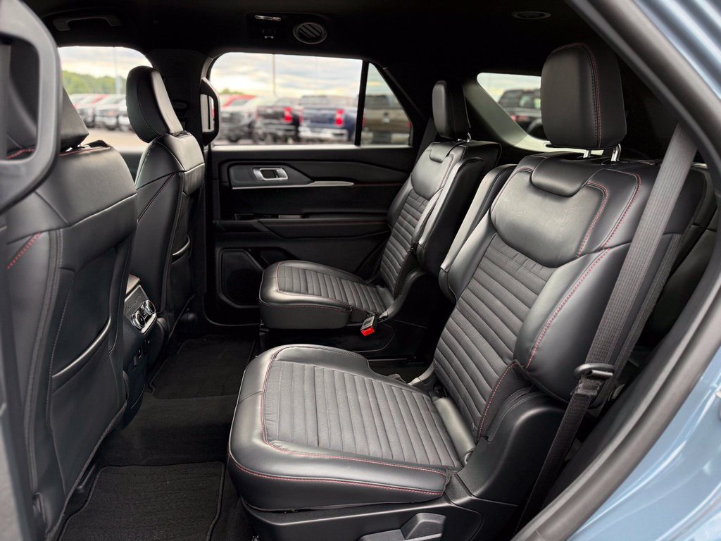 Certified 2026 Ford Explorer ST-Line AWD/4WD image 15