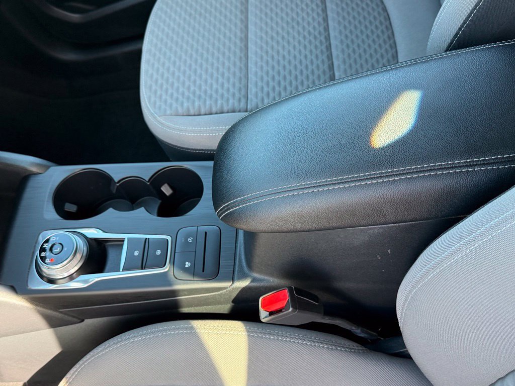 Certified 2021 Ford Escape SE FWD image 17