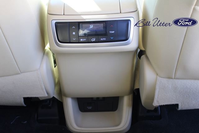 Used 2018 Toyota Highlander XLE image 15