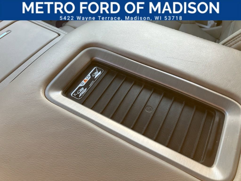 Used 2019 GMC Yukon Denali w/ Denali Ultimate Package image 20