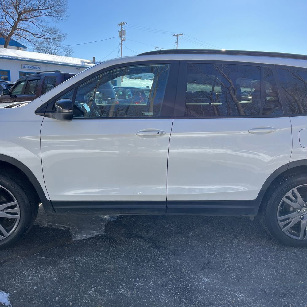 Used 2022 Honda Pilot Sport image 11