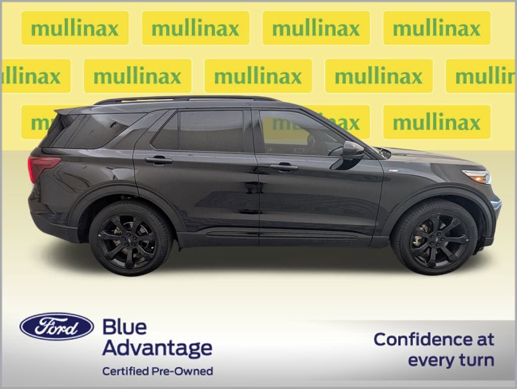 Certified 2023 Ford Explorer ST-Line w/ Class IV Trailer Tow Package image 2