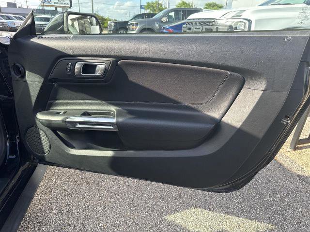 Certified 2020 Ford Mustang Coupe RWD image 16
