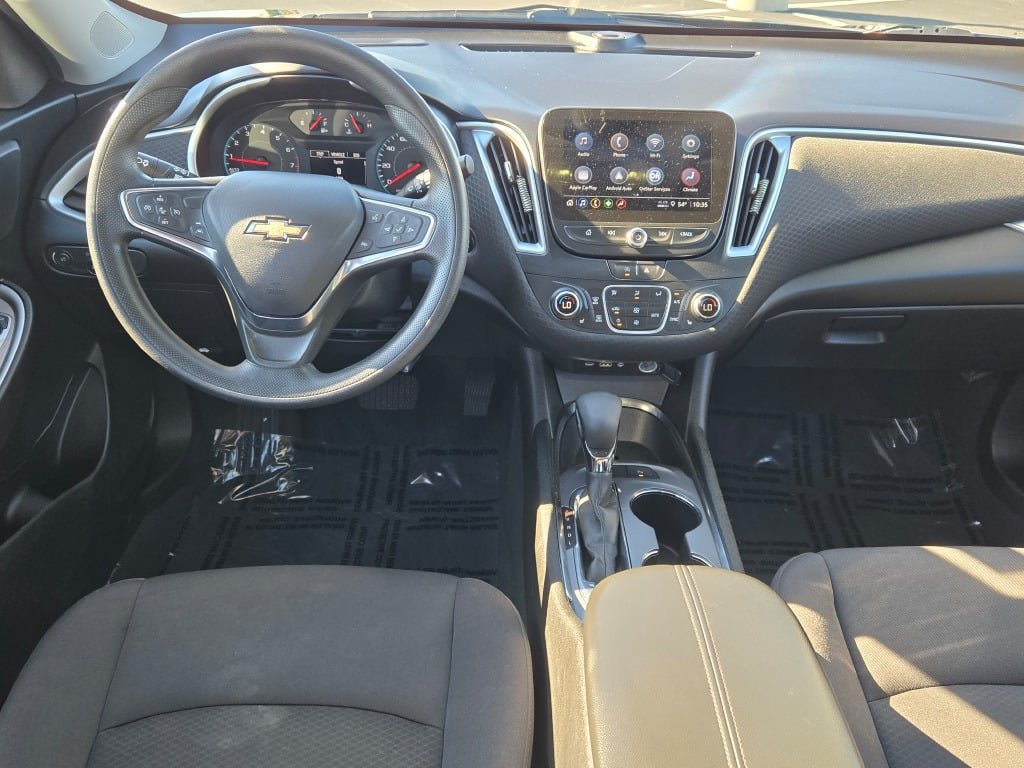 Used 2024 Chevrolet Malibu LT FWD image 16