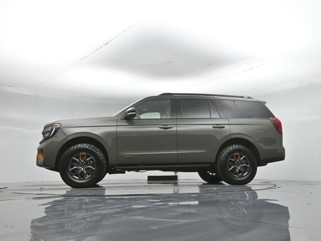 Certified 2025 Ford Expedition Tremor AWD/4WD image 8