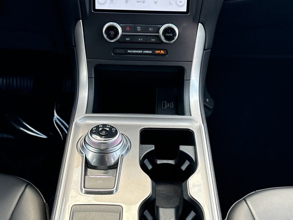 Certified 2024 Ford Edge SEL w/ Convenience Package image 13