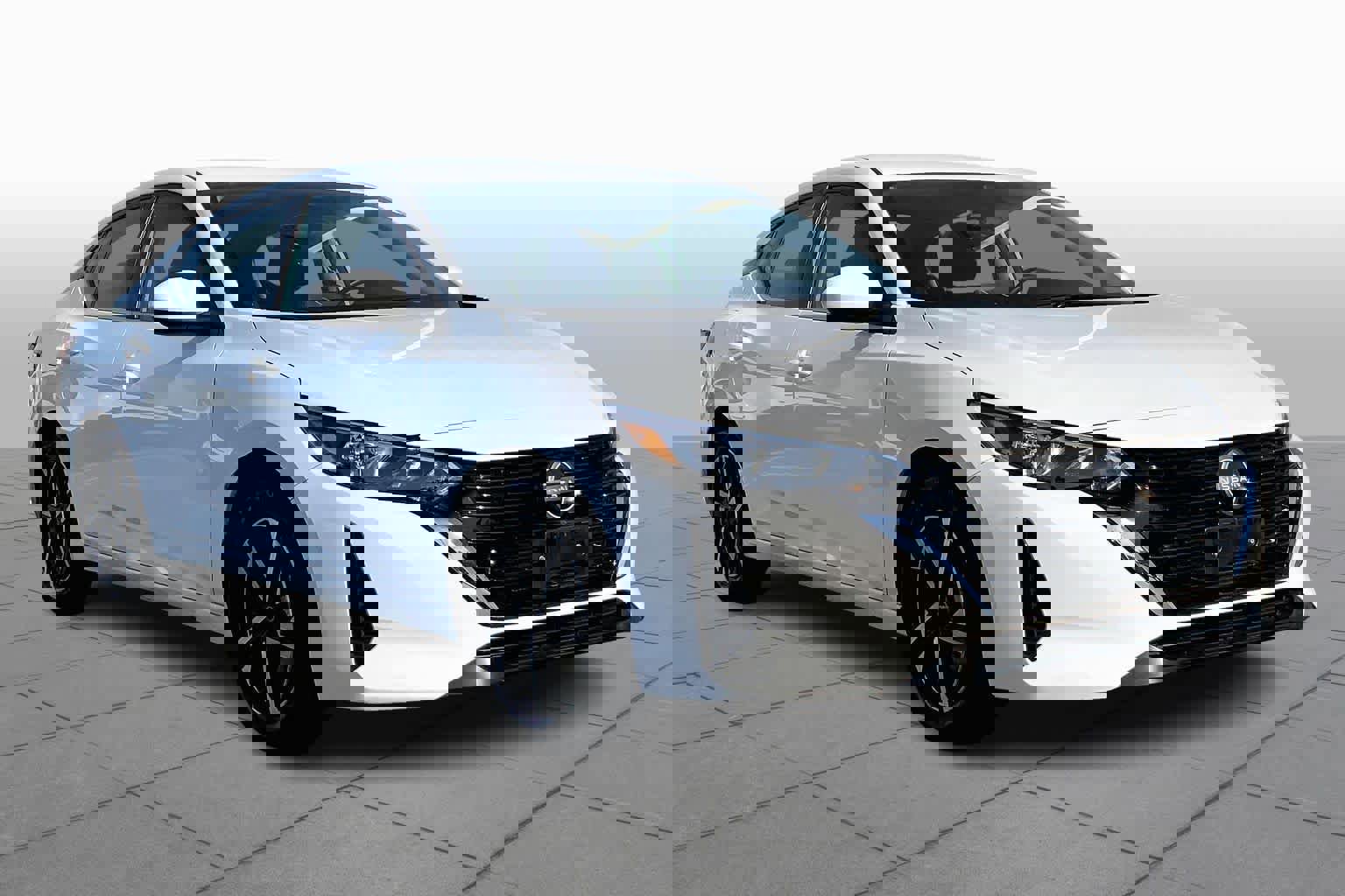 Used 2024 Nissan Sentra SV image 5