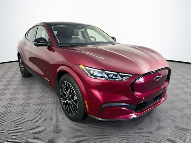 Certified 2025 Ford Mustang Mach-E Premium AWD/4WD image 4