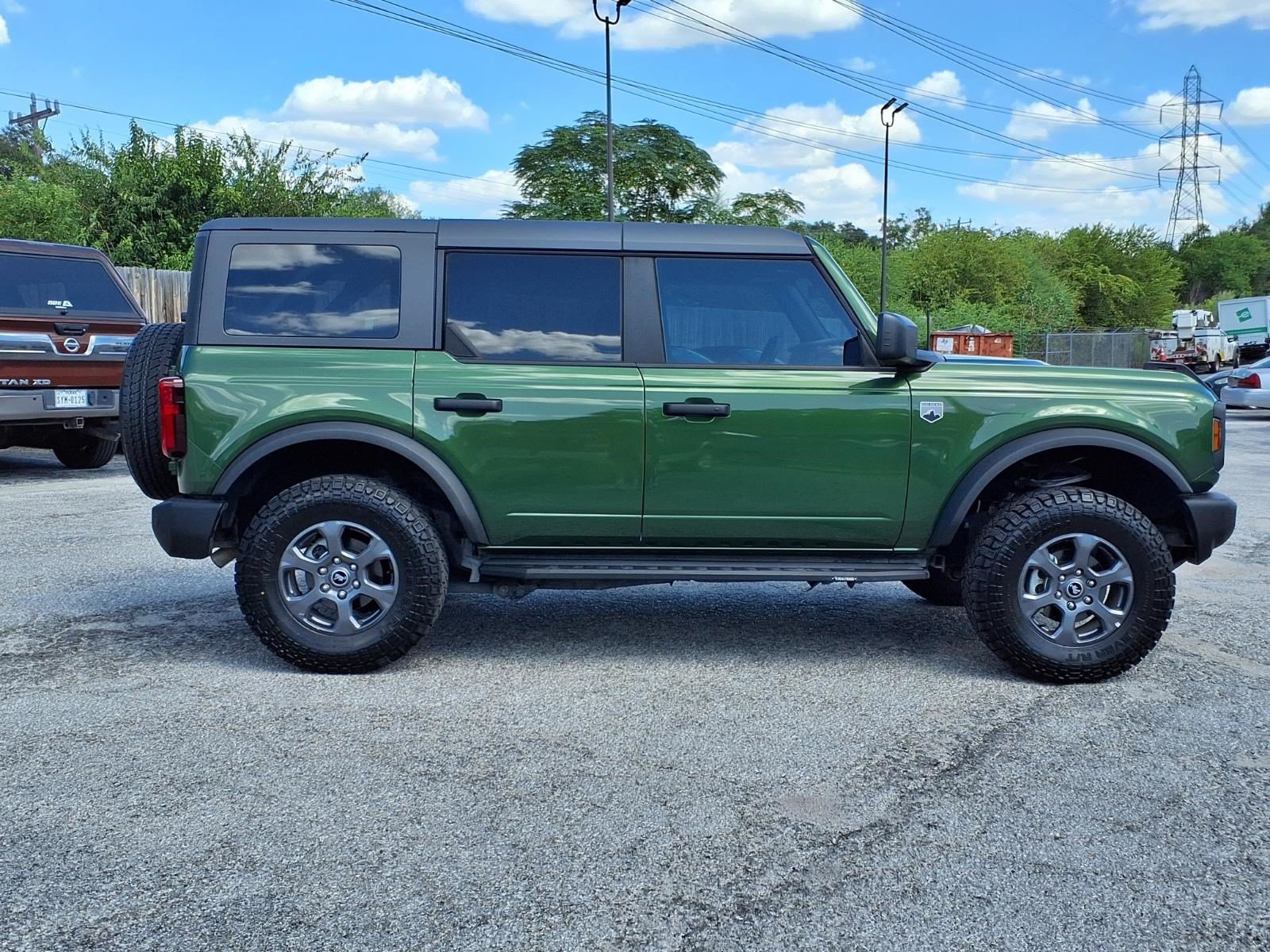 Certified 2025 Ford Bronco Big Bend AWD/4WD image 5