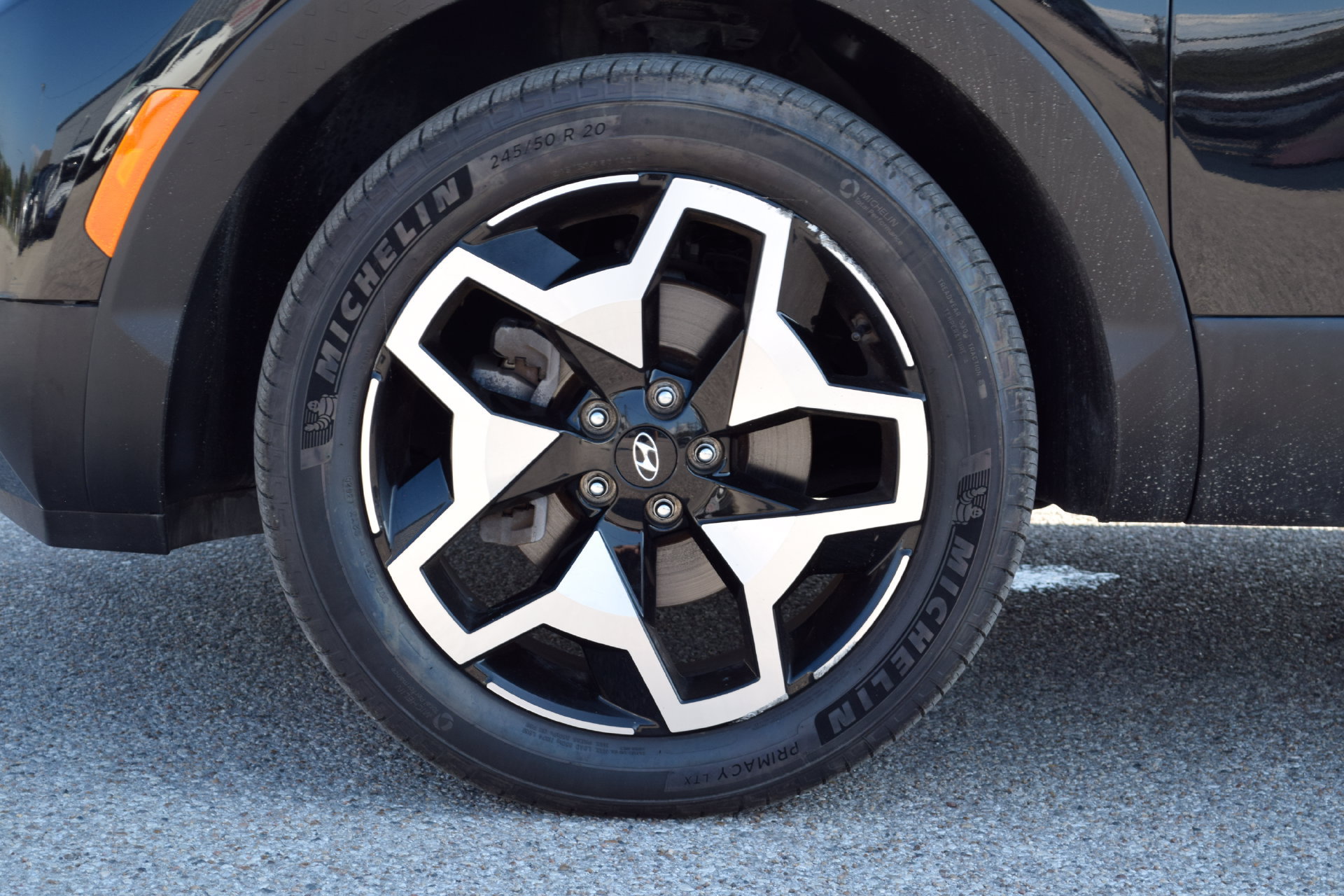 Used 2022 Hyundai Santa Cruz Limited AWD/4WD image 27