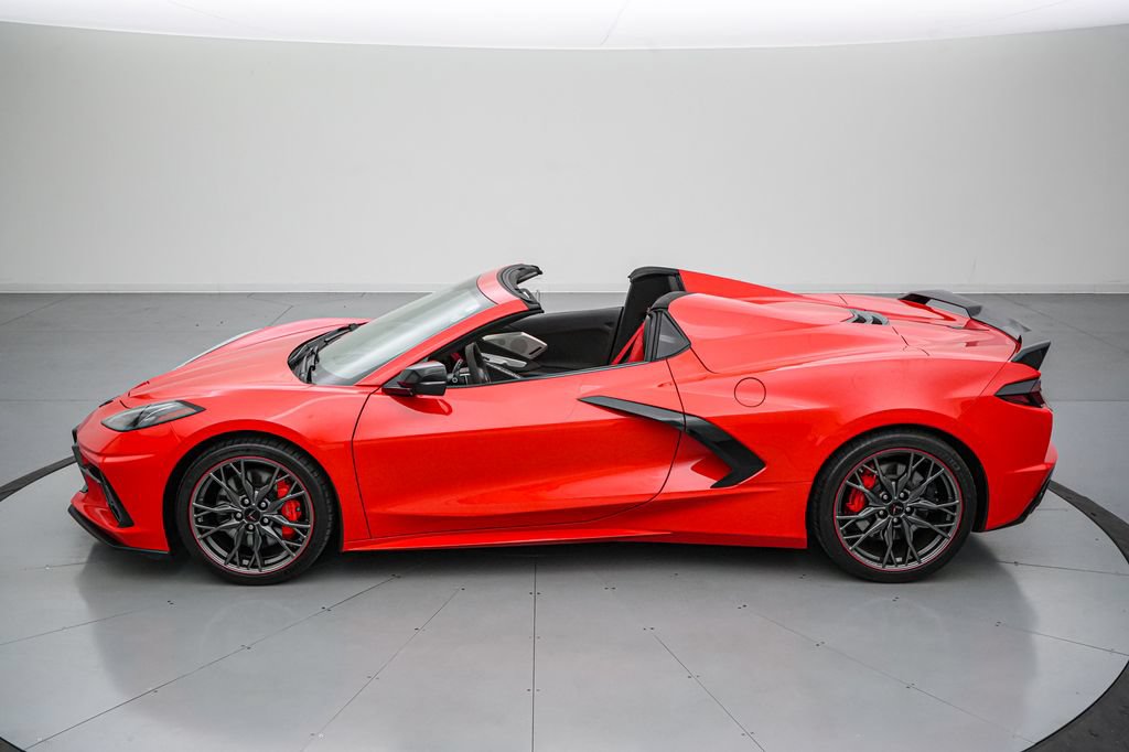 Used 2023 Chevrolet Corvette Stingray Premium Conv w/ Z51 Performance Package RWD image 7