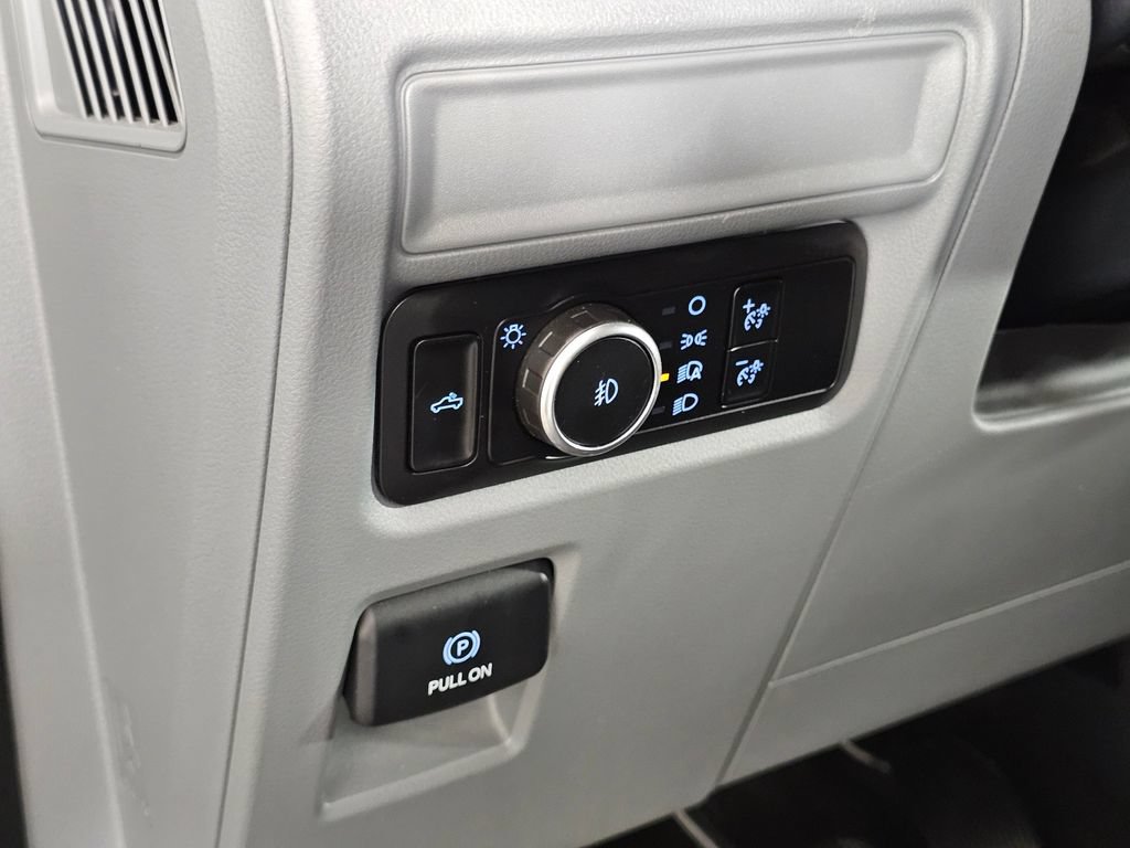 Certified 2024 Ford F150 XLT w/ FX4 Off-Road Package AWD/4WD image 23