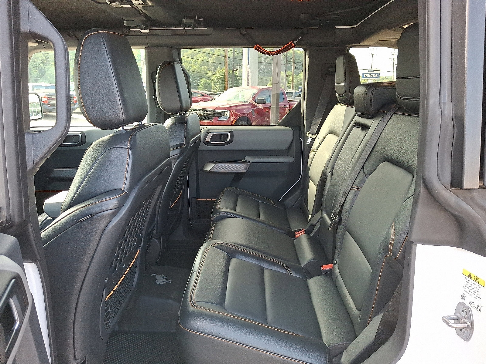 Certified 2023 Ford Bronco Badlands image 10