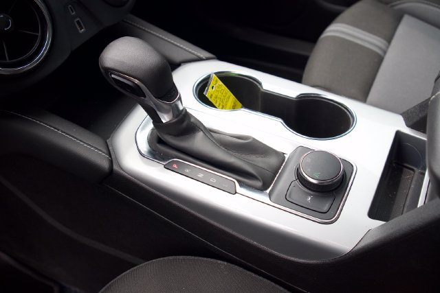 Used 2025 Chevrolet Blazer LT FWD image 21