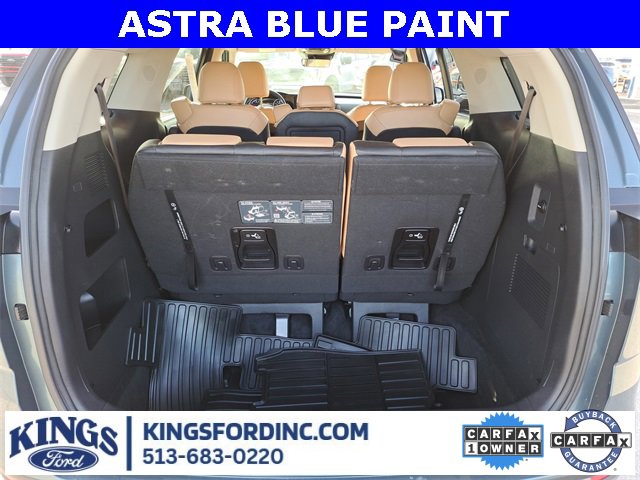 Used 2024 Kia Carnival EX image 28