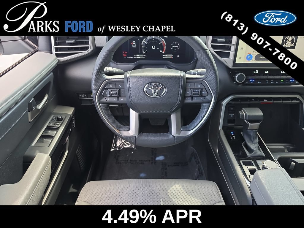 Used 2025 Toyota Tundra Limited AWD/4WD image 11