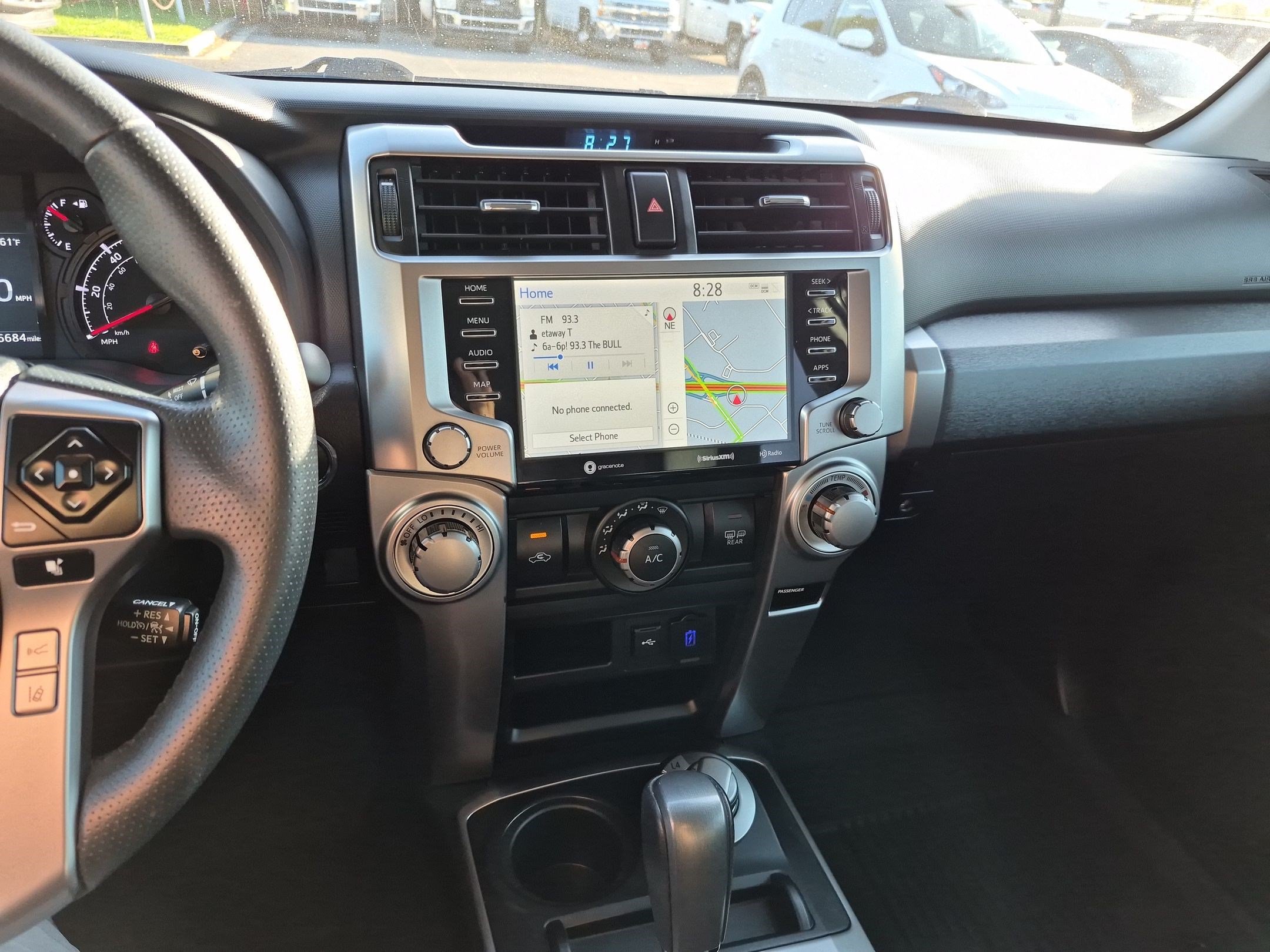 Used 2021 Toyota 4Runner SR5 Premium w/ Moonroof Package AWD/4WD image 29