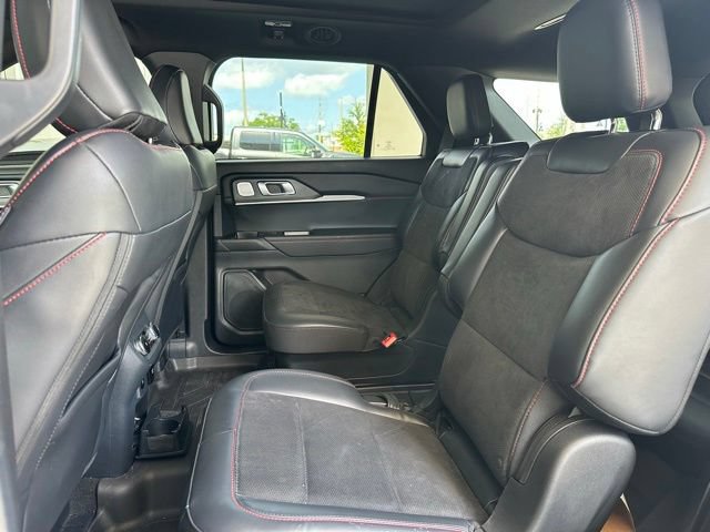 Certified 2025 Ford Explorer ST w/ Sun And Sound Package AWD/4WD image 15