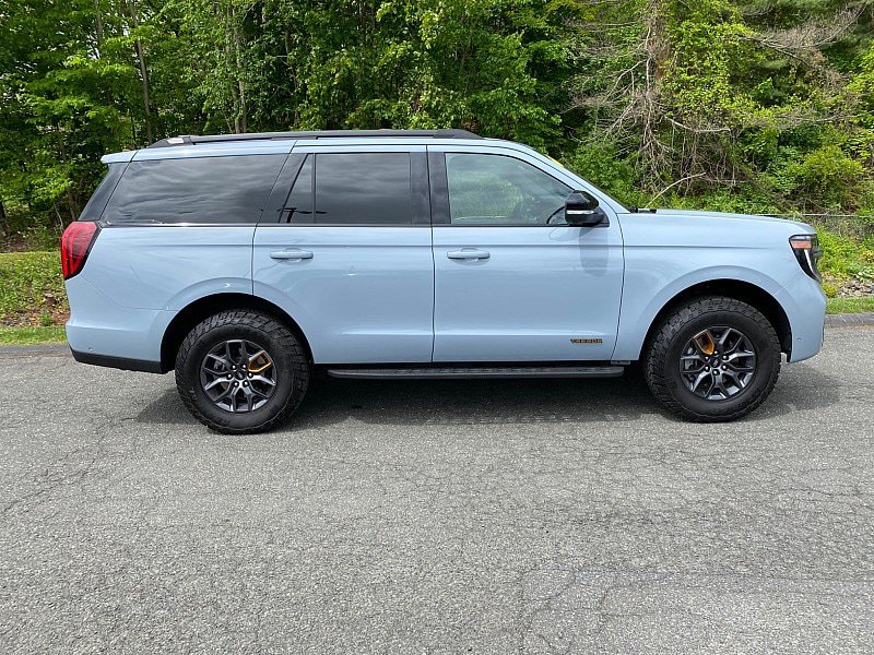 Certified 2025 Ford Expedition Tremor AWD/4WD image 5