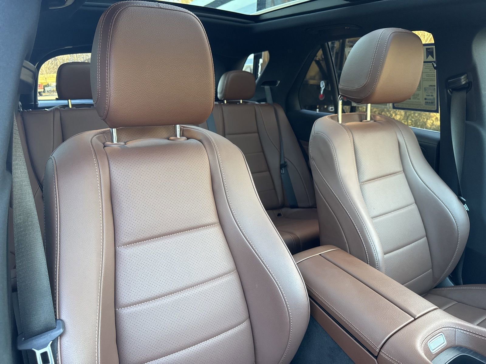 Used 2024 Mercedes-Benz GLE 350 4MATIC image 37