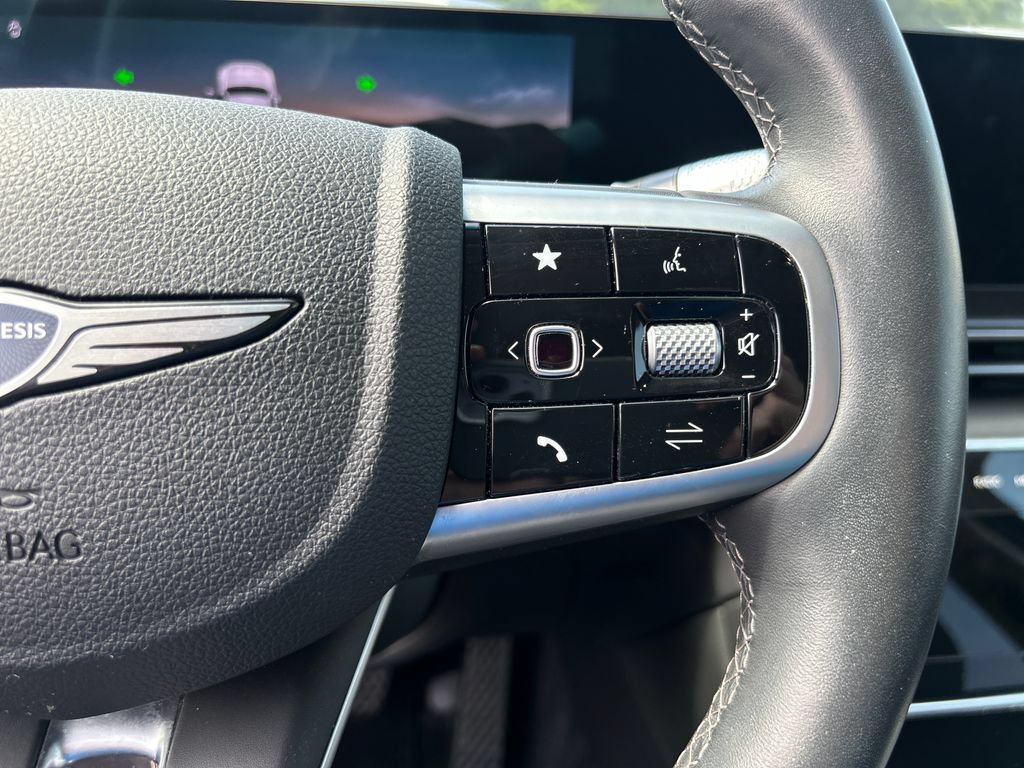 Used 2025 Genesis GV80 2.5T Standard AWD/4WD image 23