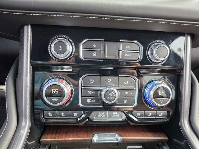 Used 2024 GMC Yukon Denali Ultimate AWD/4WD image 40