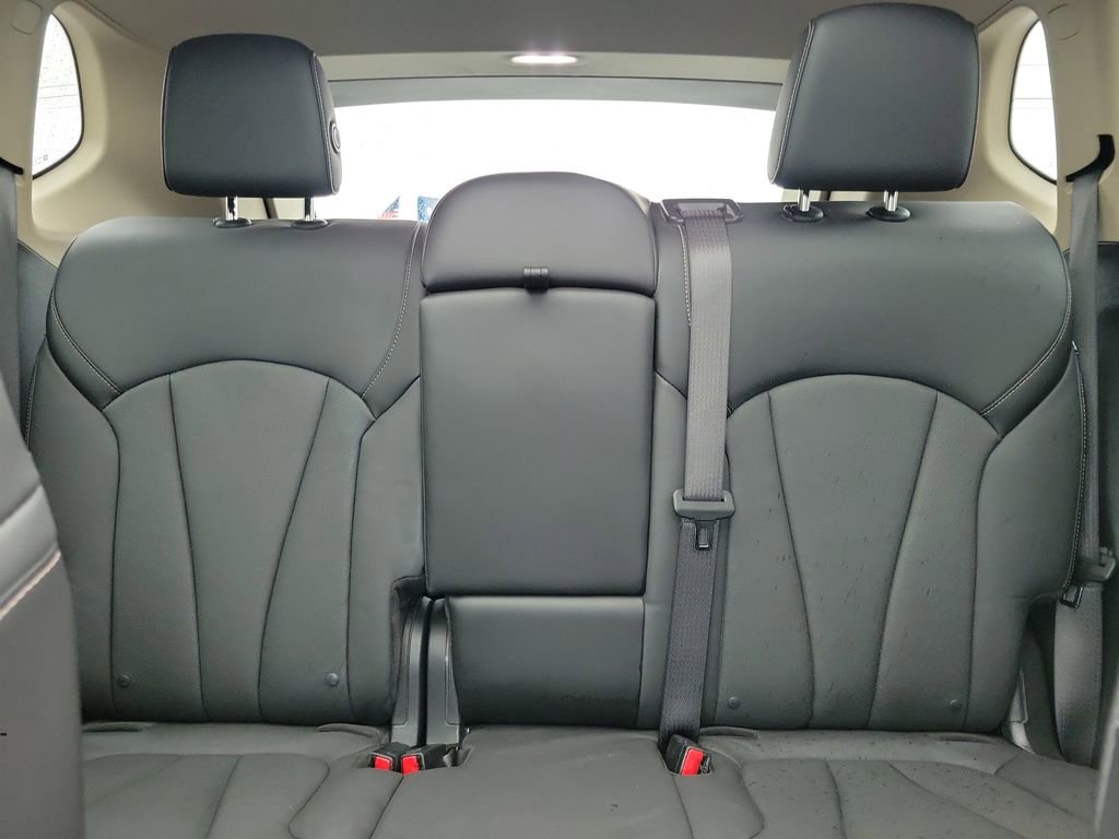 Used 2017 Buick Envision Premium w/ Driver Confidence Package AWD/4WD image 19